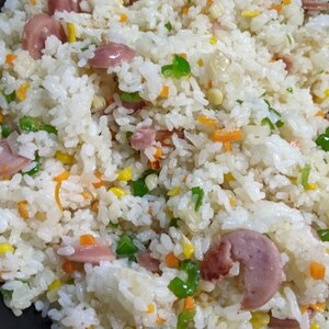 炊飯器DEお手軽炊き込みピラフ